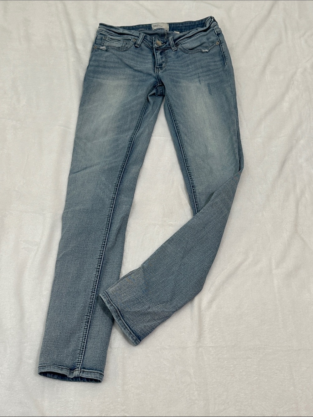 🚗 BKE Low Rise Stella Skinny Jeans